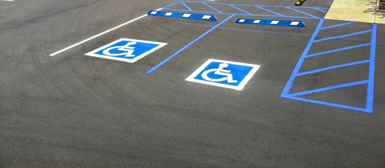 top it azul estacionamiento